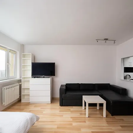 Apartman Black & White *