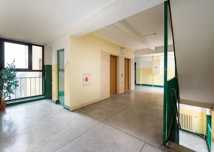 Black & White Varşova